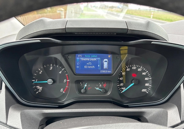 Ford Tourneo Custom cena 73900 przebieg: 229000, rok produkcji 2016 z Mirsk małe 67